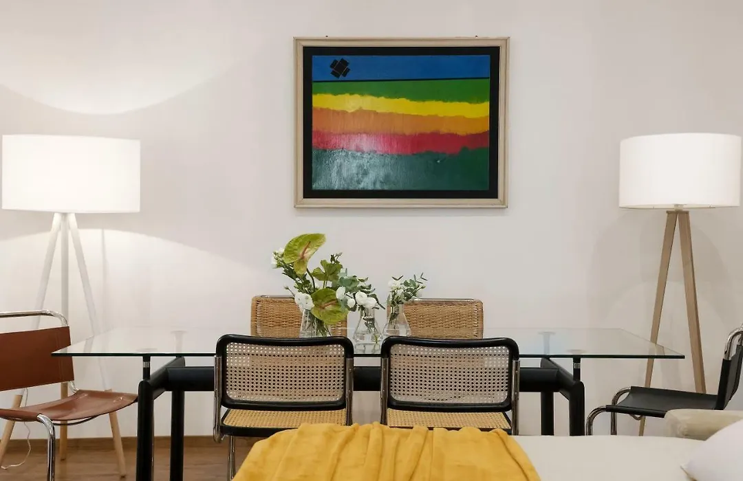 New! Spanish Step Design Apartment-1